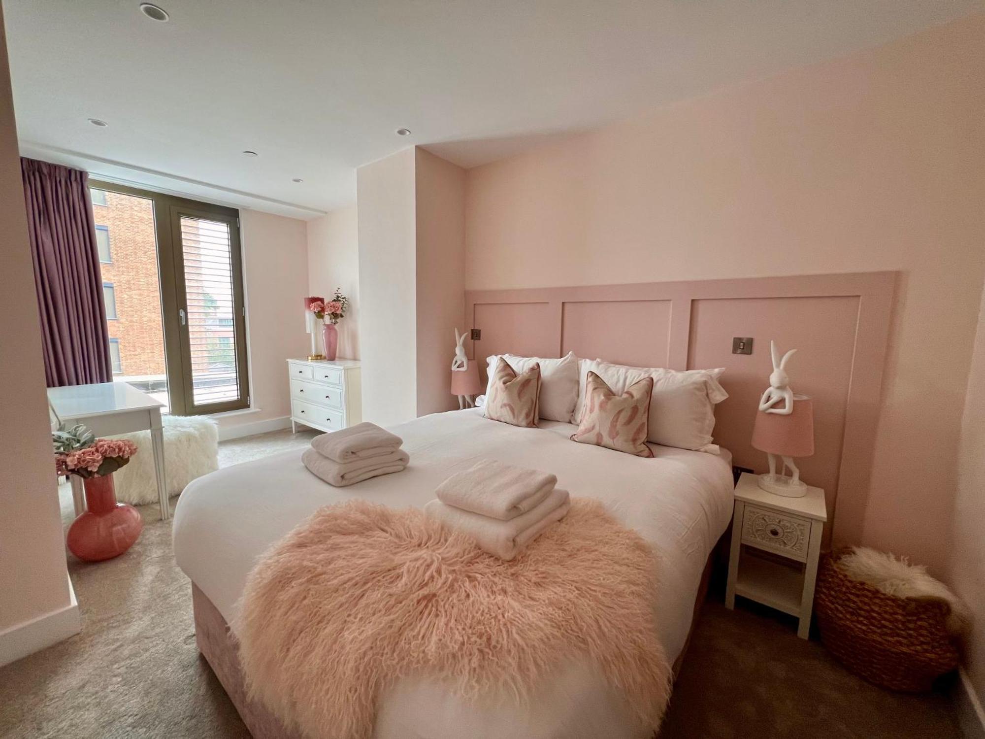 יורק The Pink Palace At Ryedale House מראה חיצוני תמונה